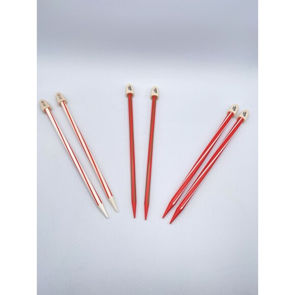 Vintage Christmas 10” Knitting Needles Gift Set Susan Bates Candy Cane 8 9 10 - Picture 6 of 16